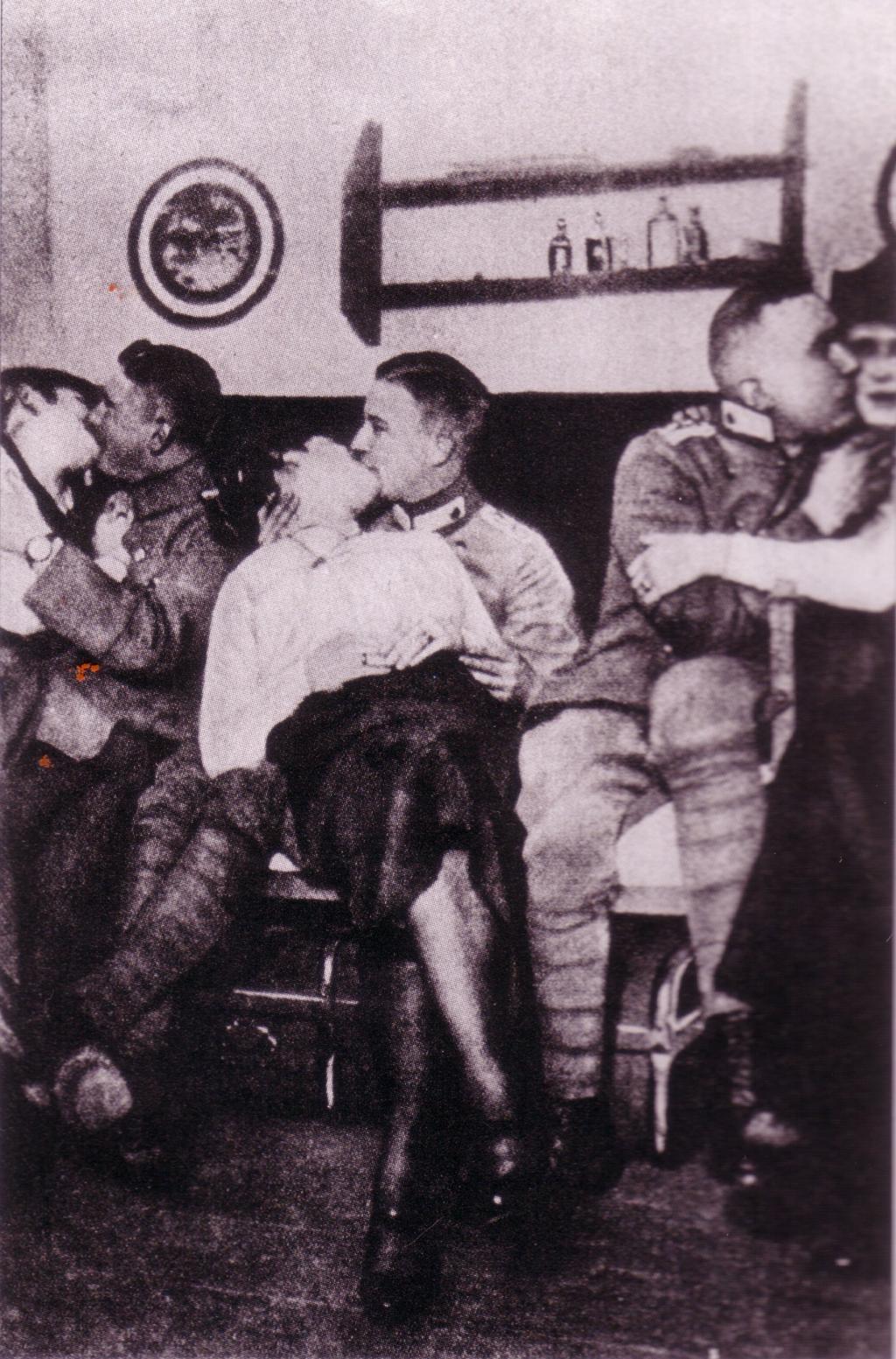 Image: au-bordel-47ea42.jpg