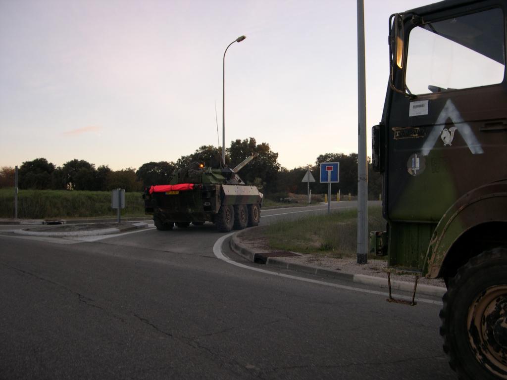 http://img27.xooimage.com/files/e/8/8/dscn6955-338c21.jpg